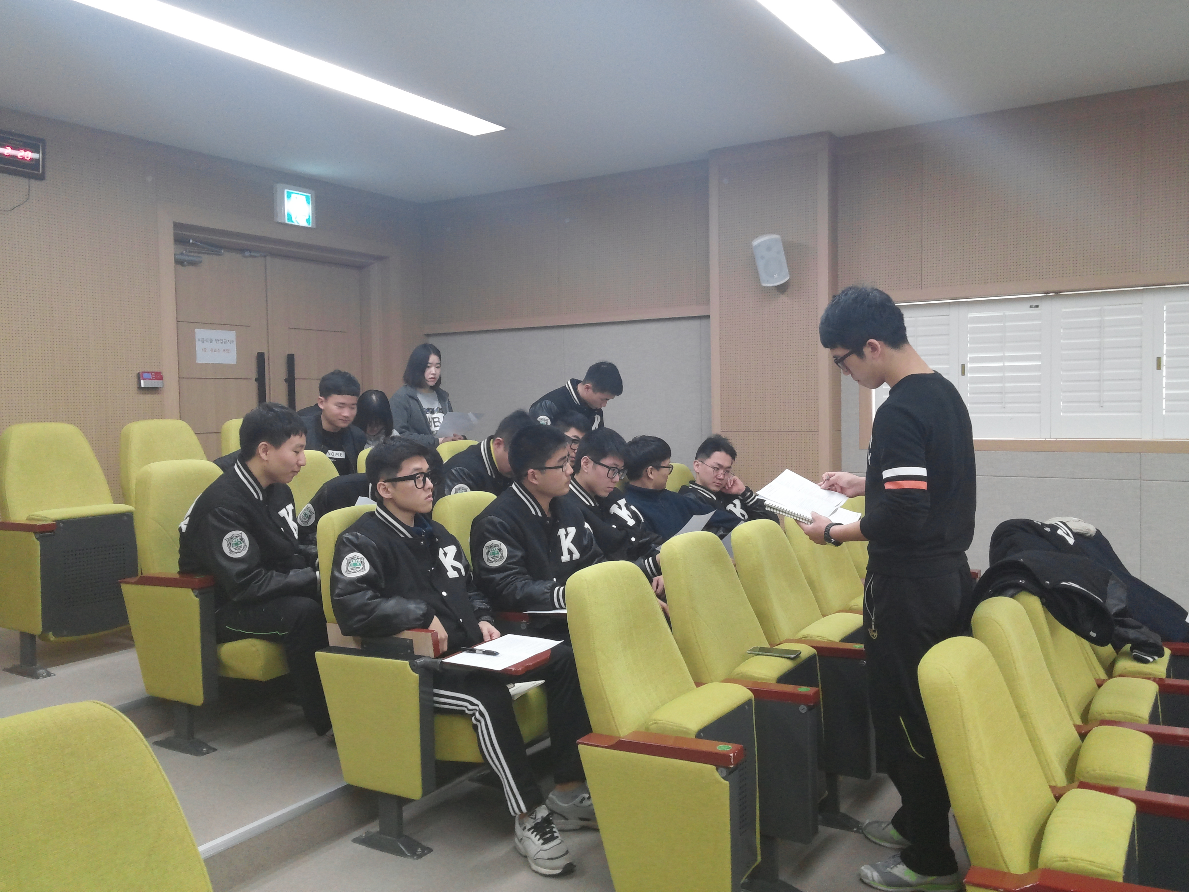 썸네일 사진