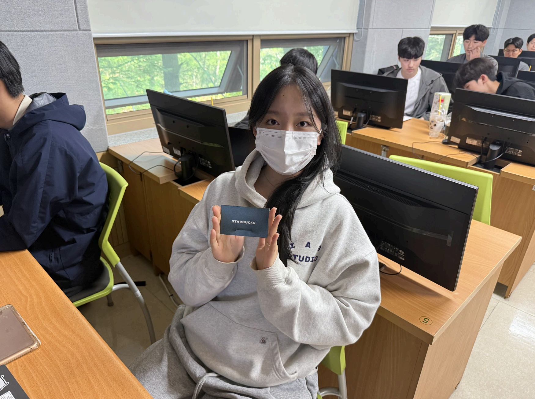 썸네일 사진